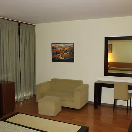 Hotel Flora Parc-2